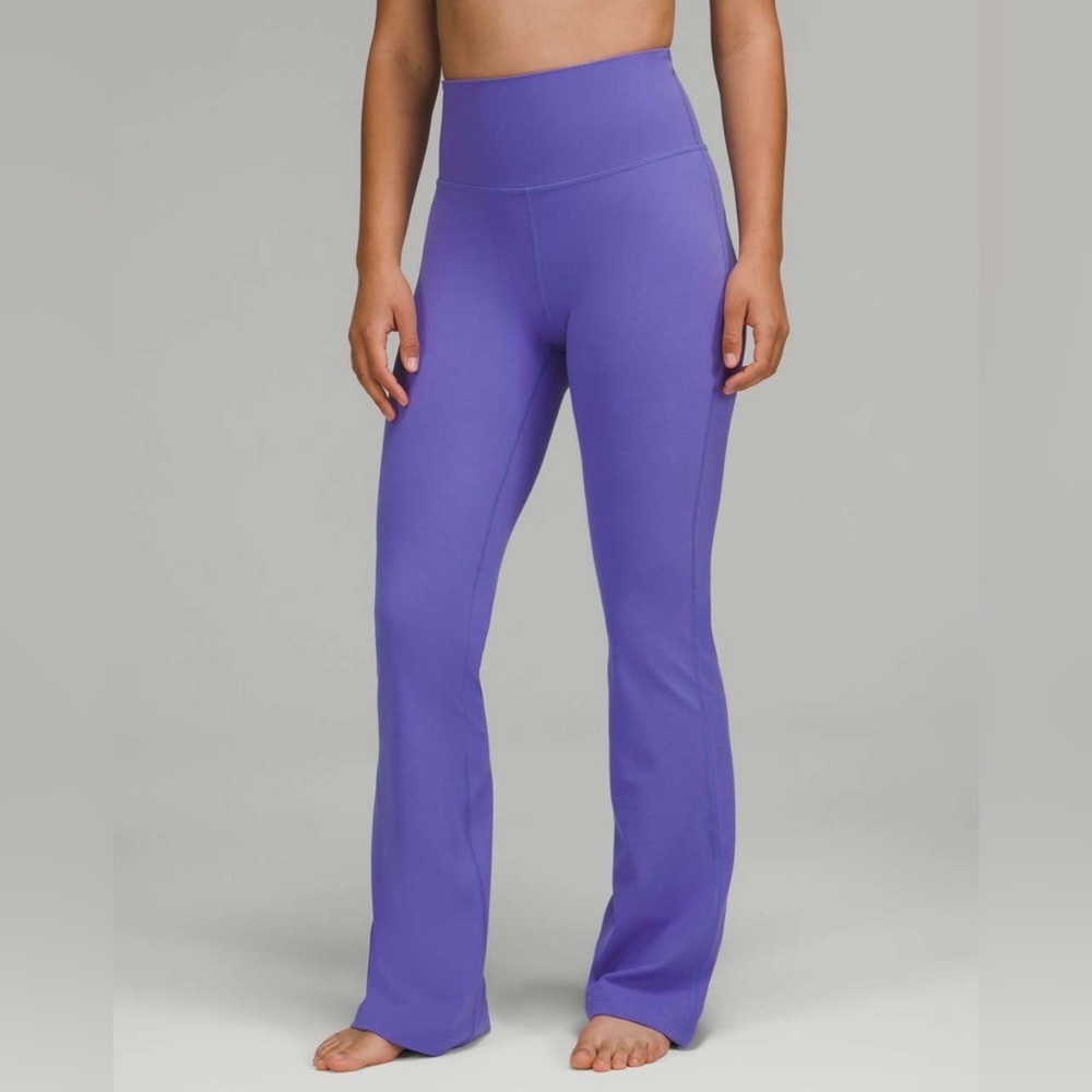 Lululemon - 2022 Groove Super-High-Rise Flared Pant Nulu - Picture 3 of 9